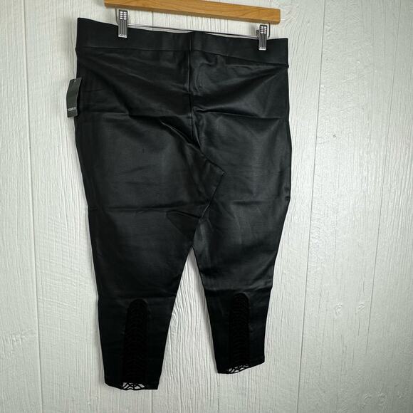 Torrid Crop Platinum Legging Coated Ponte Macrame Back Black Faux Leather 1X 14 - Picture 8 of 10